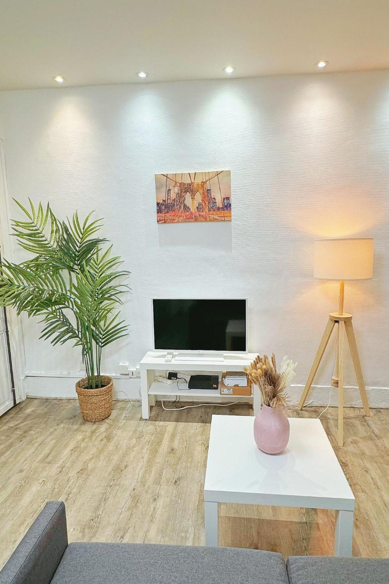 2 Minutes Metro Pasteur Paris 15Th Cosy Apartment Free Parking Exteriér fotografie